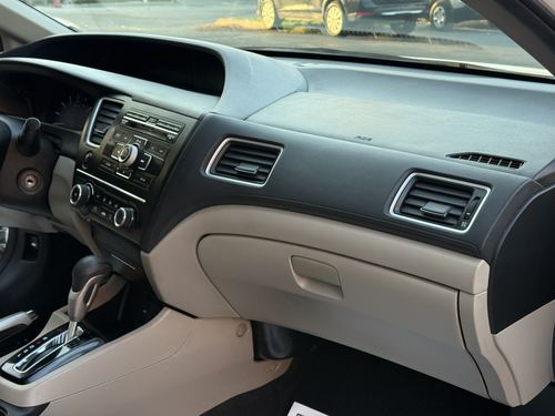 2015 Honda Civic — photo 17