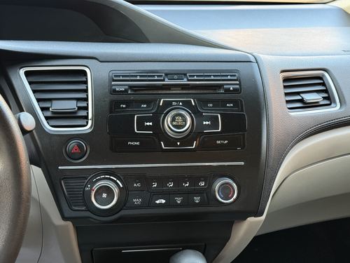 2015 Honda Civic — photo 21