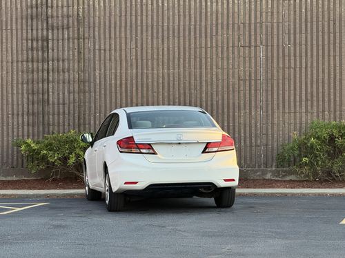 2015 Honda Civic — photo 11