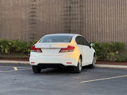 2015 Honda Civic — photo 13