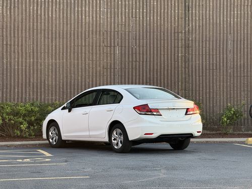 2015 Honda Civic — photo 36