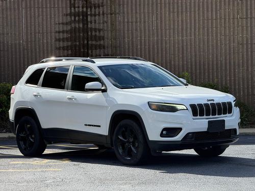 2019 Jeep Cherokee Altitude — photo 7