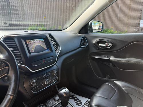 2019 Jeep Cherokee Altitude — photo 28