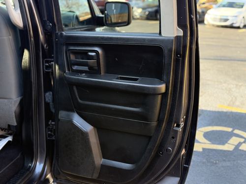 2017 Ram 1500 — photo 24