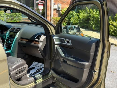 2013 Ford Explorer Limited — photo 36