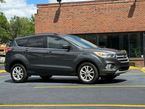 2018 Ford Escape SE — photo 14
