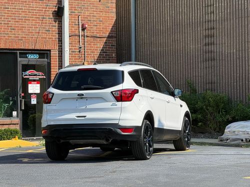 2019 Ford Escape SE — photo 12