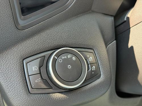 2019 Ford Escape SE — photo 33