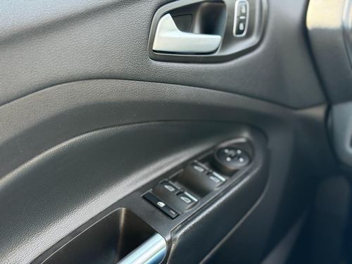 2019 Ford Escape SE — photo 36
