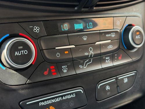 2019 Ford Escape SE — photo 38