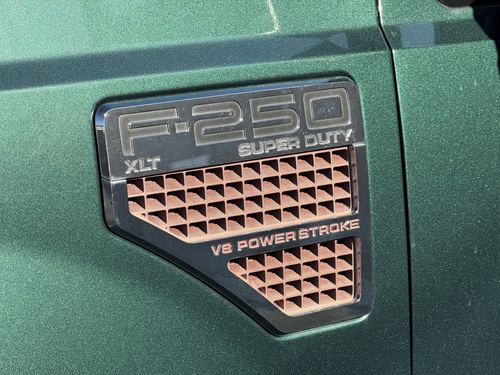 2010 Ford F250 — photo 19