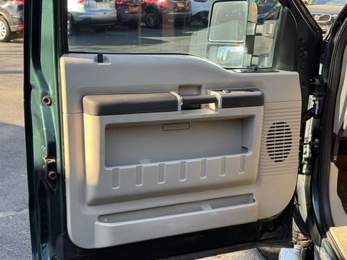 2010 Ford F250 — photo 29
