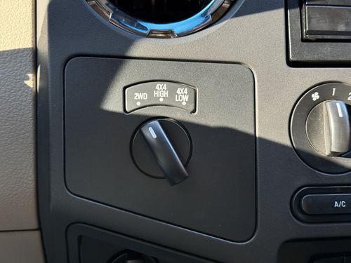 2010 Ford F250 — photo 24