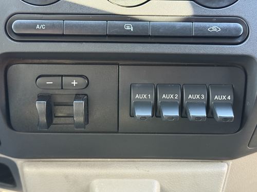 2010 Ford F250 — photo 25