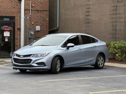 2018 Chevrolet Cruze — photo 6