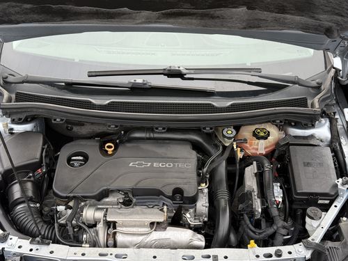2018 Chevrolet Cruze — photo 29