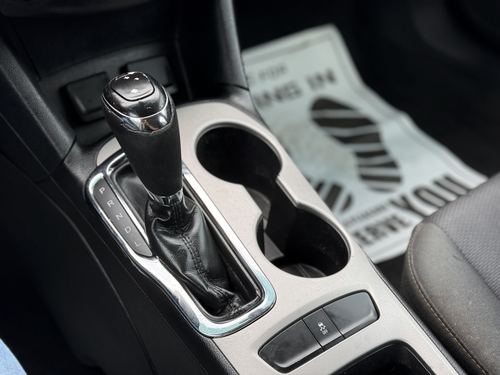2018 Chevrolet Cruze — photo 20