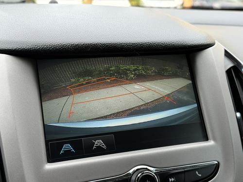 2018 Chevrolet Cruze — photo 22