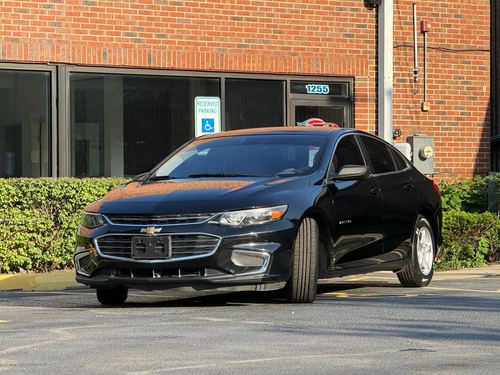 2017 Chevrolet Malibu 1LS — photo 3