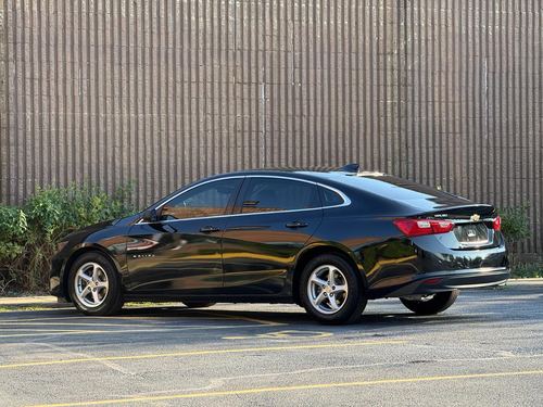 2017 Chevrolet Malibu 1LS — photo 8