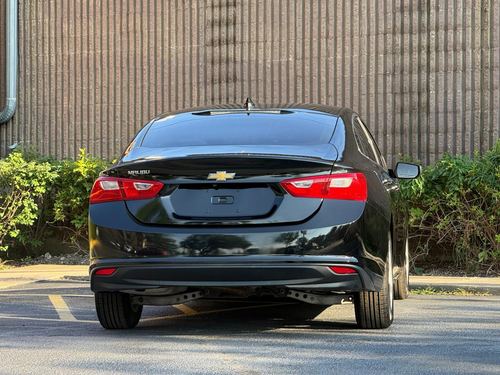 2017 Chevrolet Malibu 1LS — photo 11