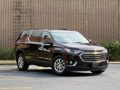 2020 Chevrolet Traverse LT — photo 8