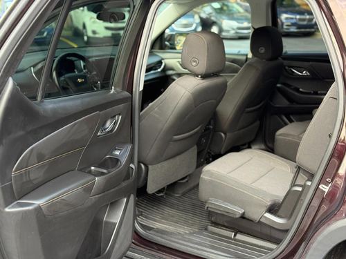 2020 Chevrolet Traverse LT — photo 14