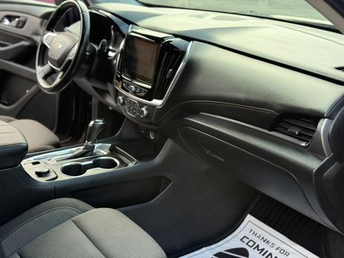 2020 Chevrolet Traverse LT — photo 24