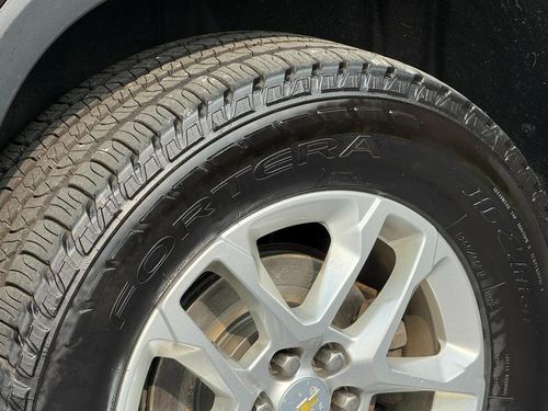 2020 Chevrolet Traverse LT — photo 42