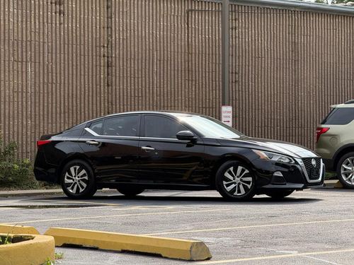 2020 Nissan Altima S FWD — photo 9