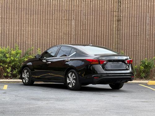 2020 Nissan Altima S FWD — photo 10
