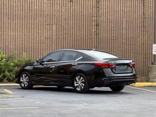 2020 Nissan Altima S FWD — photo 11