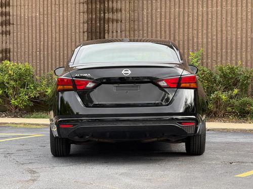 2020 Nissan Altima S FWD — photo 16
