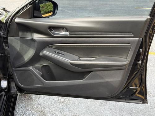 2020 Nissan Altima S FWD — photo 34