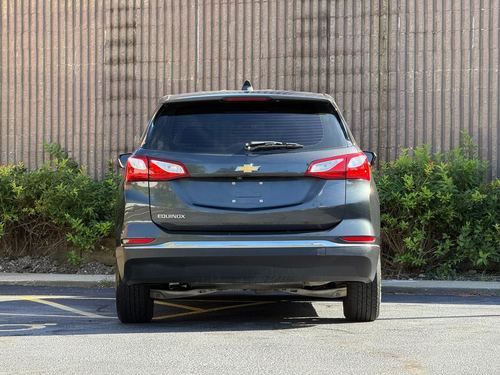 2018 Chevrolet Equinox LS — photo 12