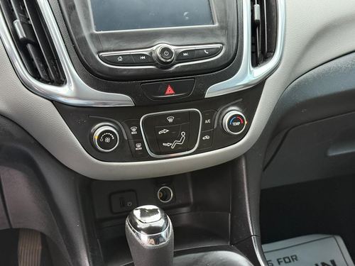 2018 Chevrolet Equinox LS — photo 18