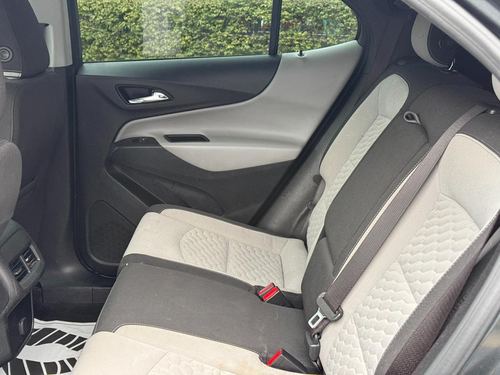 2018 Chevrolet Equinox LS — photo 27
