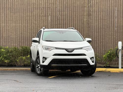 2018 Toyota Rav4 — photo 3