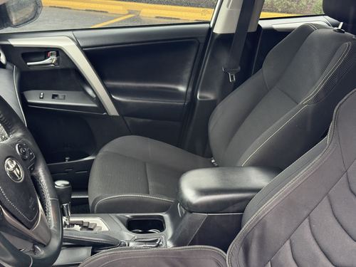 2018 Toyota Rav4 — photo 11