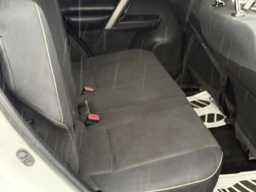 2018 Toyota Rav4 — photo 17