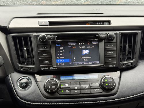2018 Toyota Rav4 — photo 21
