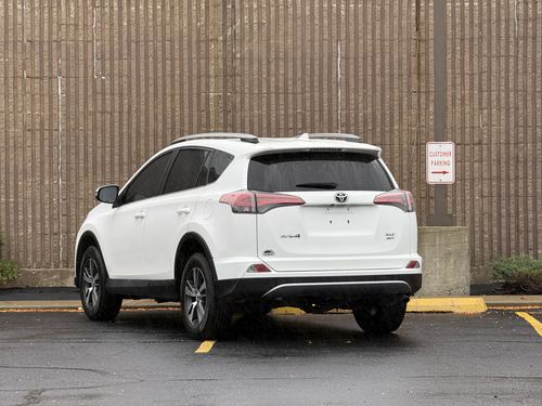 2018 Toyota Rav4 — photo 27