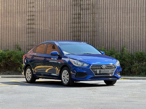 2021 Hyundai Accent SE — photo 2