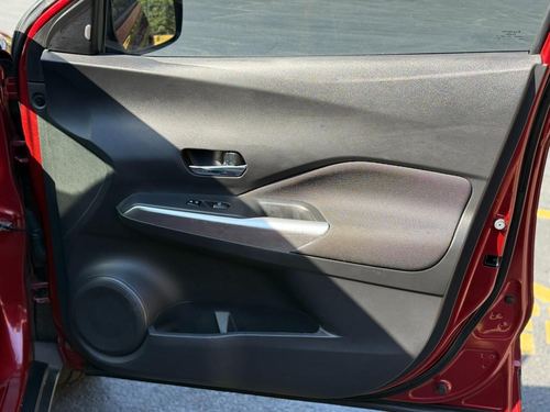 2020 Nissan Kicks SV — photo 28