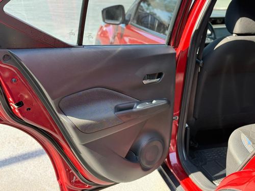 2020 Nissan Kicks SV — photo 46