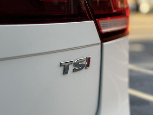 2018 VW Tiguan — photo 14