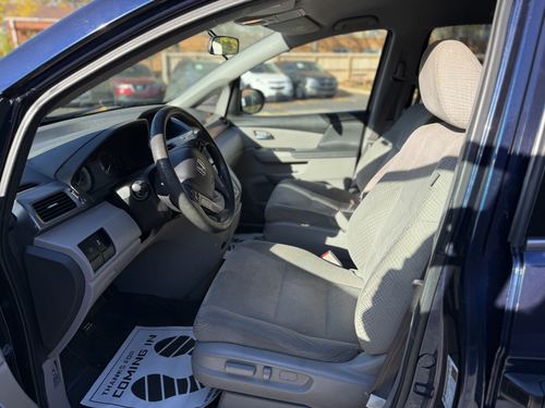 2015 Honda Odyssey — photo 13