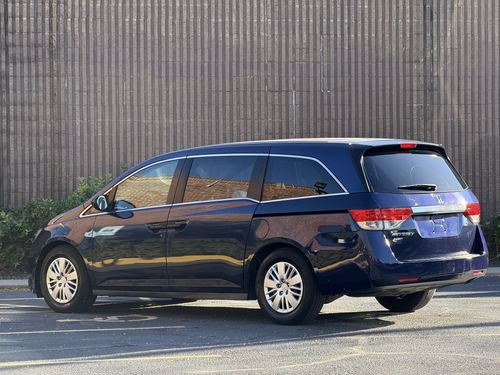2015 Honda Odyssey — photo 26