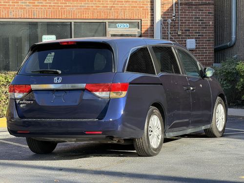 2015 Honda Odyssey — photo 35