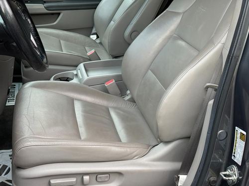 2013 Honda Odyssey Touring — photo 27